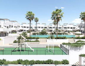 Dom na sprzedaż, Hiszpania Torrevieja, 320 566 dolar (1 339 967 zł), 69 m2, 102256506