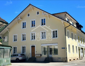 Dom na sprzedaż, Szwajcaria Langenbruck, 754 325 dolar (3 024 845 zł), 185 m2, 101859546