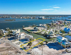 Działka na sprzedaż, Usa Fort Myers Beach 587 Carlos Circle, 1 600 000 dolar (6 128 000 zł), 696,06 m2, 89769683