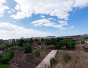 Dom na sprzedaż, Hiszpania Santa Cruz De Tenerife, 102 918 dolar (405 496 zł), 111 m2, 96054707