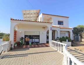 Dom na sprzedaż, Portugalia Portimao, 1 714 828 dolar (6 910 758 zł), 400 m2, 96626658