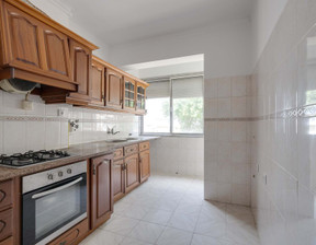 Mieszkanie na sprzedaż, Portugalia Oeiras, 317 673 dolar (1 257 983 zł), 64 m2, 98470839