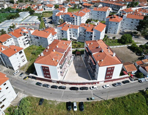 Mieszkanie na sprzedaż, Portugalia Marinha Grande, 192 812 dolar (777 033 zł), 108 m2, 97905835