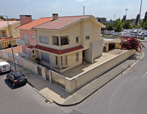 Dom na sprzedaż, Portugalia Gondomar, 465 838 dolar (1 835 403 zł), 166,8 m2, 96120340