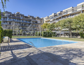 Mieszkanie na sprzedaż, Hiszpania Barcelona, 971 156 dolar (3 729 237 zł), 128 m2, 99140333