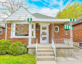 Dom na sprzedaż, Kanada Toronto 1360 Woodbine Ave, 798 938 dolar (3 147 814 zł), 65,03 m2, 97439406