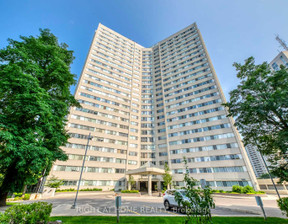 Mieszkanie na sprzedaż, Kanada Mississauga 1412 - 3700 Kaneff Cres, 443 575 dolar (1 703 329 zł), 92,9 m2, 99475502